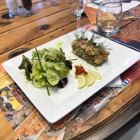 & Restaurant Lepassplat 2* Montbrison