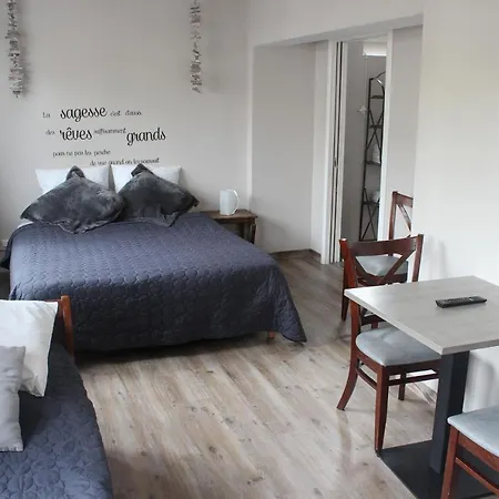 & Restaurant Lepassplat Hotel Montbrison